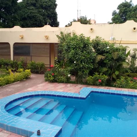 Villa Avec Piscine Louer Badalabougou Est Ref Se Loger Au