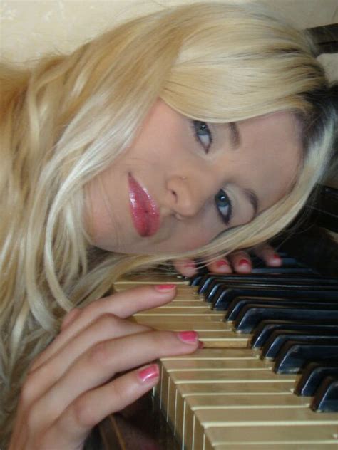 Amateur Lovers Img Porn Pic