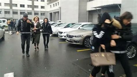 Son Dakika Esra Ve Ceyda Ersoy Kardeşler Gözaltına Alındı Takvim