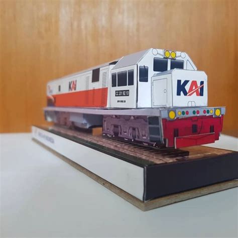 Miniatur Papercraft Kereta Api Kertas Cc Lazada Indonesia