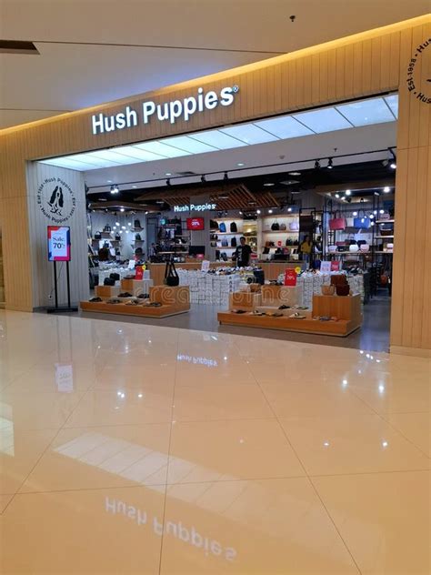 Elegant Luxurious Cozy And Inviting Store Front Of The Branded Store