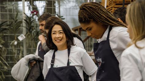 Em Uma Empresa Que Busca Melhorar O Engajamento Dos Colaboradores