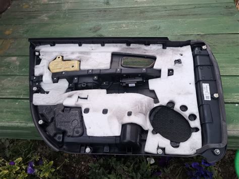 Шумоизоляция карт дверей. — Mazda 3 (1G) BK, 1,6 л, 2006 года | своими ...