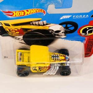 Hot Wheels Bone Shaker Hw Daredevils Etsy