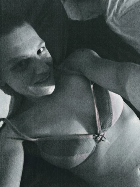 Playing With My Pussy Til I Squirt 2 Nude Pics XHamster