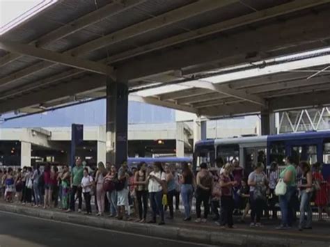 G Passageiros Reclamam Da Redu O De Nibus Intermunicipais No Fim