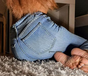 Hope Feet Leaked Nude Photos And Videos