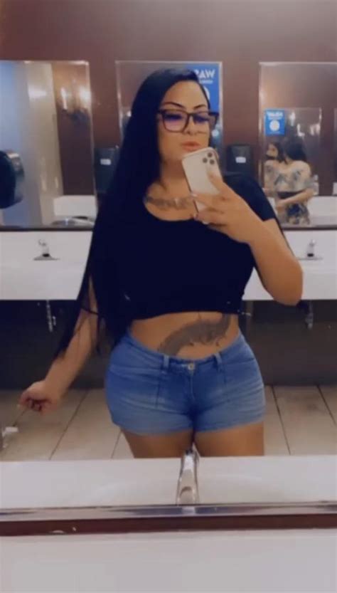 Fine Ass Tia Has A Onlyfans Scrolller
