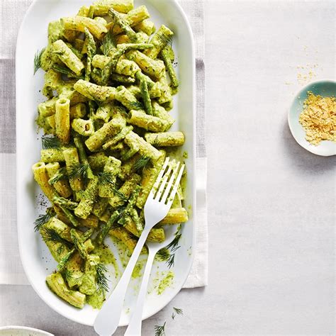 Recette de pâtes au pesto d avocat et d épinards Coup de Pouce