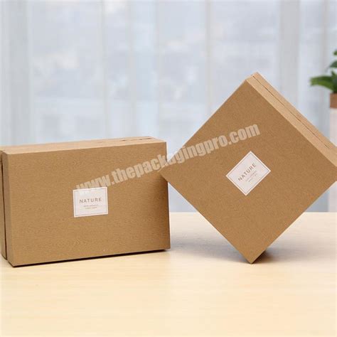 Chinese Manufacturer Customized Luxury Rigid Cardboard Lifting Box