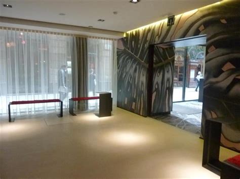 Hotel Barcelona House - Compare Deals