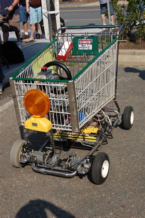 Dsc2335 Electric Shopping Cart Go Kart Spotted At The Mi Flickr