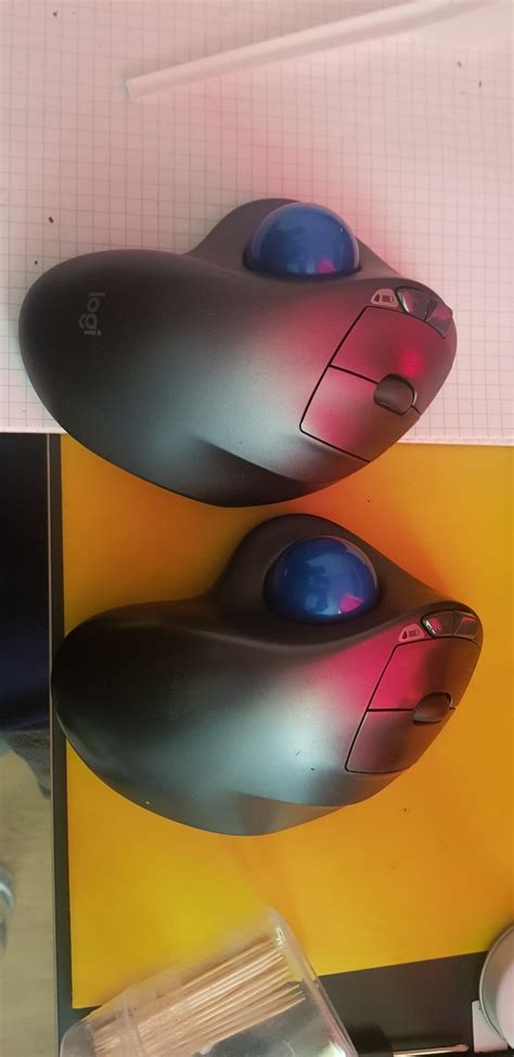 Logitech M570 Trackman Souris Trackball Sans Fil 2 4 GHz Avec