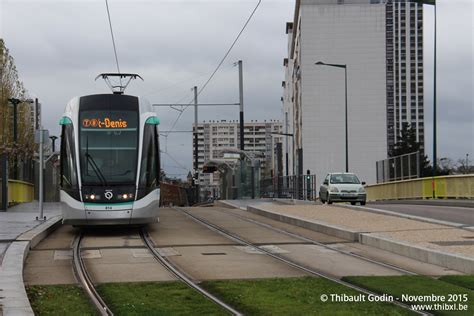 Tram Sur La Ligne T Ratp Pinay Sur Seine Photos De Trams Et