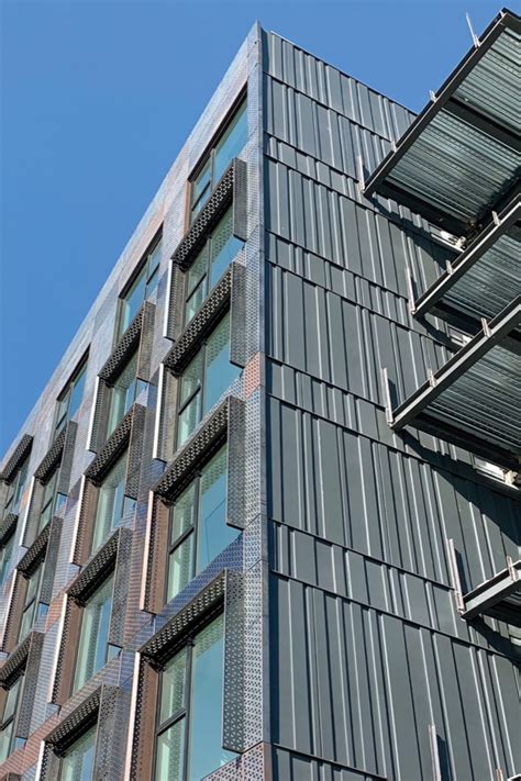 Gallery of Rainscreen Systems : EnFold Façade - 16