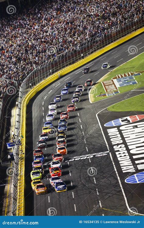 Nascar Green Flag Restart At The Coca Cola 600 Editorial Image