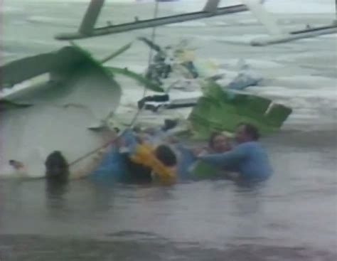 In 1982, Air Florida flight 90 crashed in the Potomac. There were six survivors. Rescue workers ...