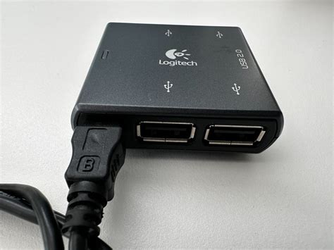 Logitech 4-Port Premium USB 2.0 Hub for Notebooks, H-UE5a | Kaufen auf ...