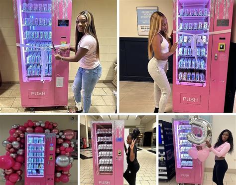 Small Automated Vending Machine For False Lashes And Cosmetic And Nails