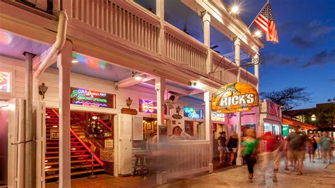 Key West Bars | Best Bars & Places To Drink In Key West