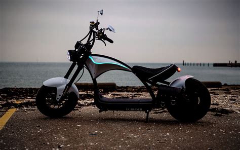 Ecruiser | Specialist in elektrische scooters | Gratis testrit aan huis