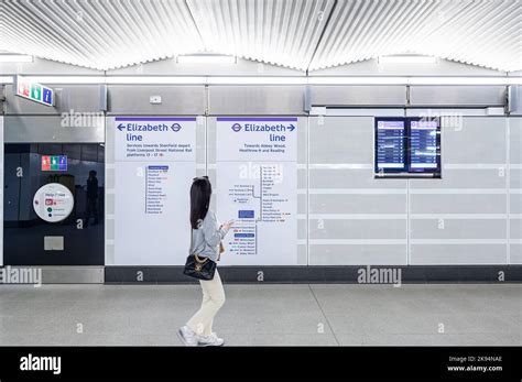 Liverpool Street Station - Elizabeth Line Station Stock Photo - Alamy