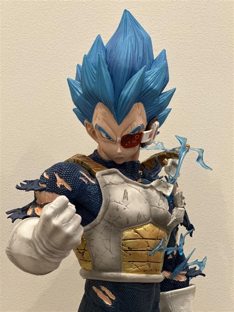 Vegeta Scouter Super Saiyan