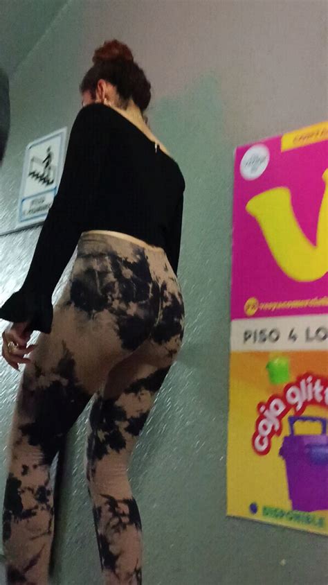 Latina Flaquita Con Un Hermoso Trasero En Leggings Spandex Leggings Yoga Pants Forum