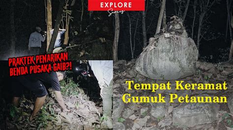 Praktek Penarikan Benda Pusaka Di Tempat Keramat Gumuk Petaunan