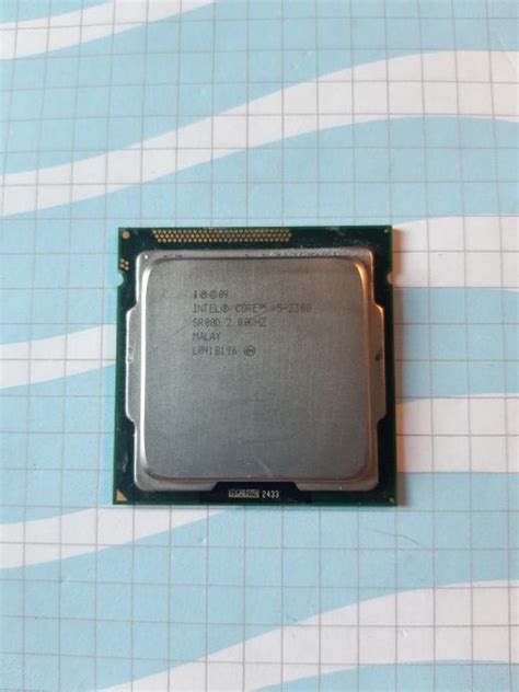 Procesor intel core i5 - 2300 2.8GHz za namizni računalnik.