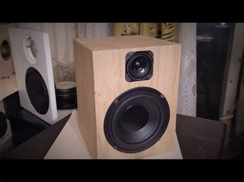 маленькие полочные колонки играют пинкфлойд. динамики визатон ...