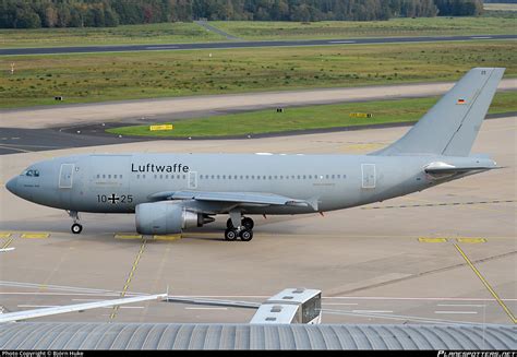 10+25 Luftwaffe (German Air Force) Airbus A310-304 MRTT Photo by Björn ...