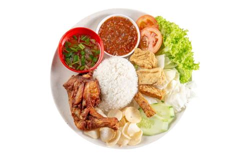 Nasi Lemak Kukus With Fried Drumstick Stock Photo Image Of Famous