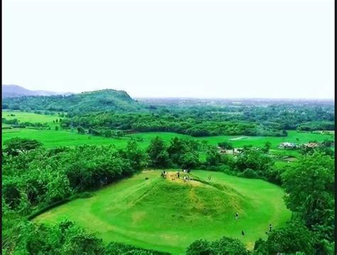 Candi Abang Situs Purbakala Yang Bersejarah Menjadi Daya Tarik