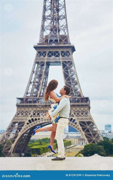 Romantic Loving Couple Having A Date Near The Eiffel Tower Stock Image