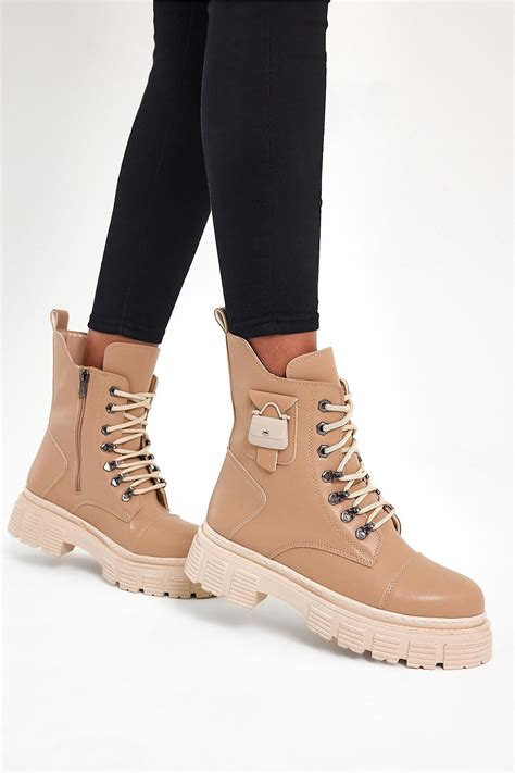 Rahat Kalıp Yüksek Taban Tokalı Bağcıklı ve Fermuarlı Kadın Nude Cilt TBACR1903 Tonny Black