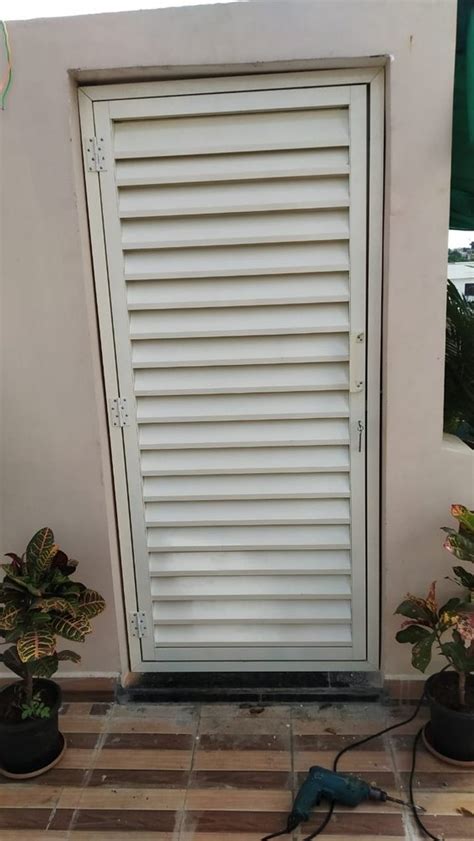 White Hinged Aluminium Louvered Door at ₹ 230/square feet in Hyderabad | ID: 22865375530