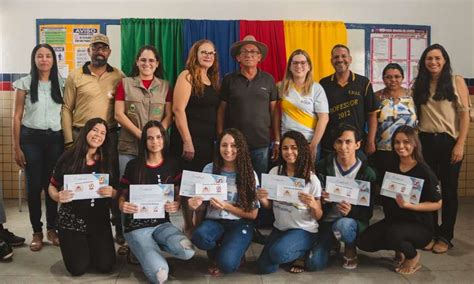 Programa Sa De Na Escola De Solid O Premia Alunos Em Concurso De