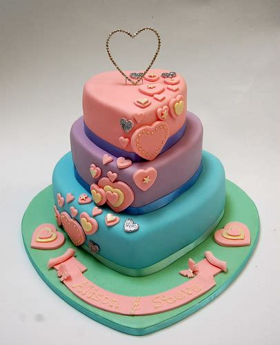 Romantic Heart Cake – Beautiful Birthday Cakes