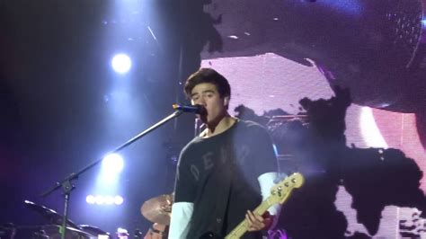 Seconds Of Summer She S Kinda Hot Live Ziggo Dome Amsterdam YouTube