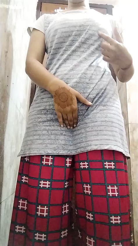 India Desi Collage Chica Abierto La Universidad Vestido En Cuarto De Baño Xhamster