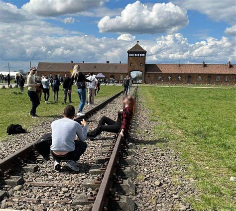 Don’t Pose for Photos Like This at Auschwitz, Museum Reminds Visitors