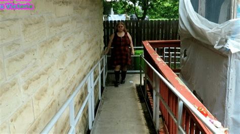 Nurse Vicki S Crushing Veggies From My Garden Mp Your BBW Nurse Vicki Clips Sale