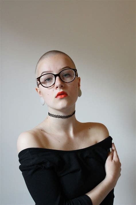 Buzzcut Bald Girl Orange Lipstick Bald Head Girl Bald Head Women Pixie Styles Short Hair