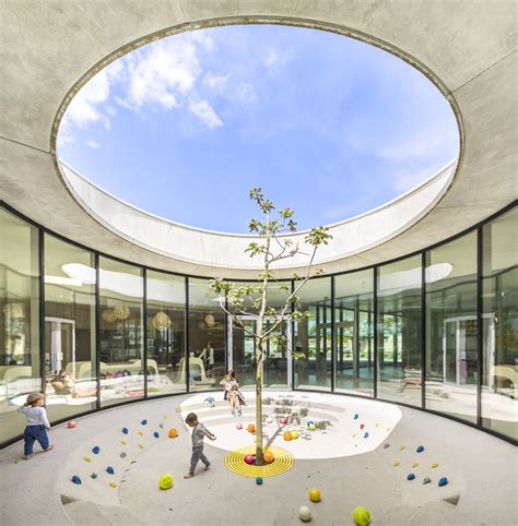 Gallery of Playful Roaming Nursery / Philippe Gibert Architecte - 4 ... 