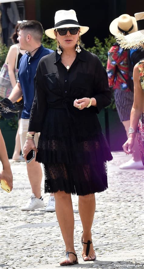 Kris Jenner Nude OnlyFans Leaks Fappening Page 3 FappeningBook