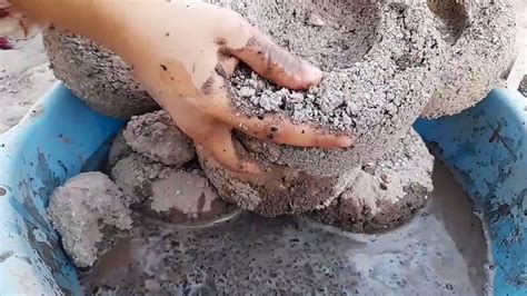 Messy Gritty Grainy Sand Cement Water Crumble Cr Awunai Asmr Video