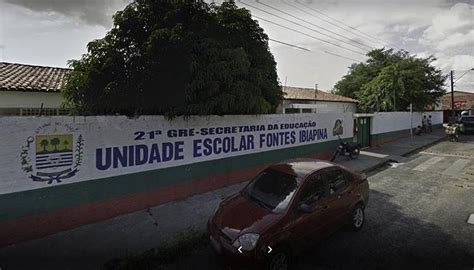 Teto De Escola Desaba E Deixa Pessoas Feridas Em Teresina