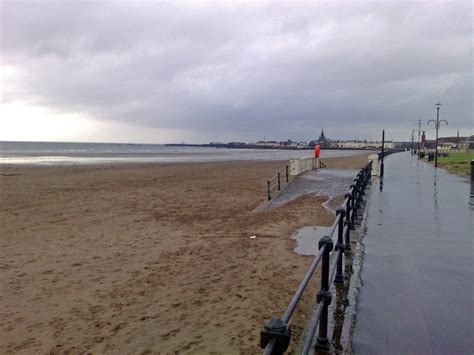 Ardrossan South Beach Now Looking To The Right Ardrossan Flickr