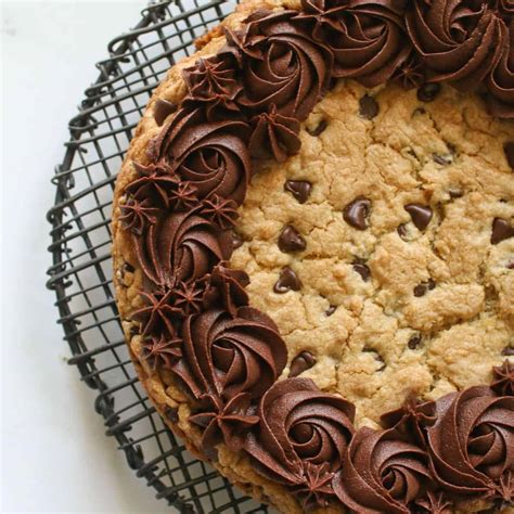 Chocolate Chip Cookie Cake - Make With Mara